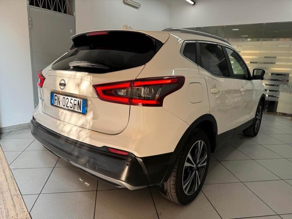 Nissan Qashqai 1.5 dCi N-Connecta 110CV