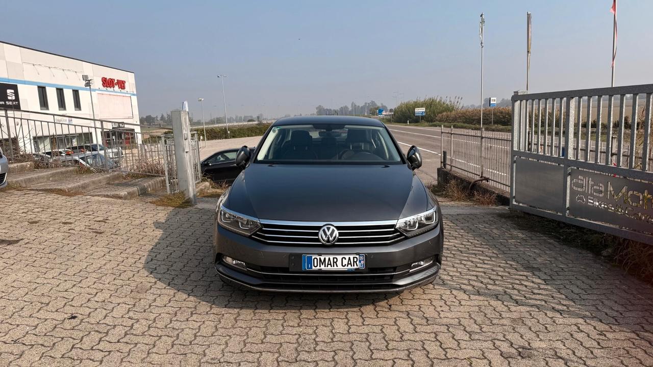 Volkswagen Passat 2.0 tdi scr dsg
