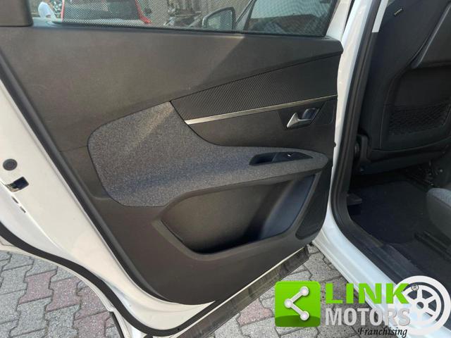 PEUGEOT 5008 BlueHDi 130 7 POSTI, AUTOMATICA