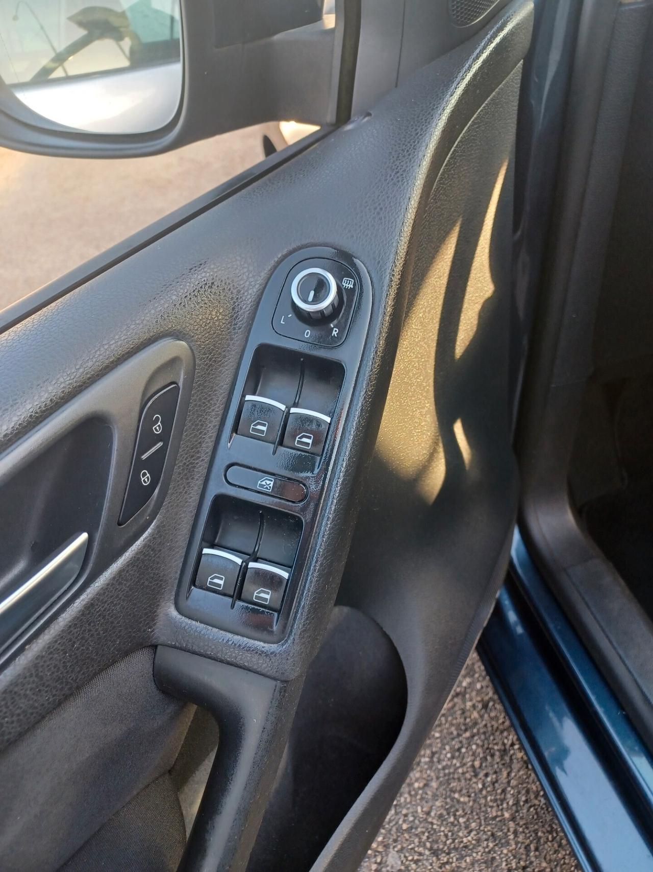 Volkswagen Golf 2.0 TDI 5p. Highline UNICO PROP