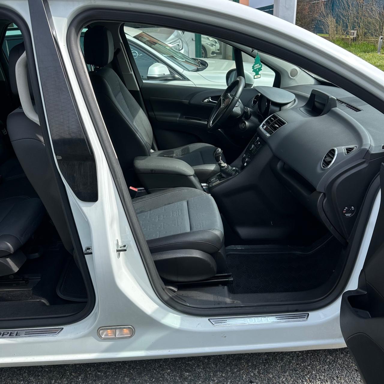 Opel Meriva 1.7 CDTI 110CV b-color Panoramic