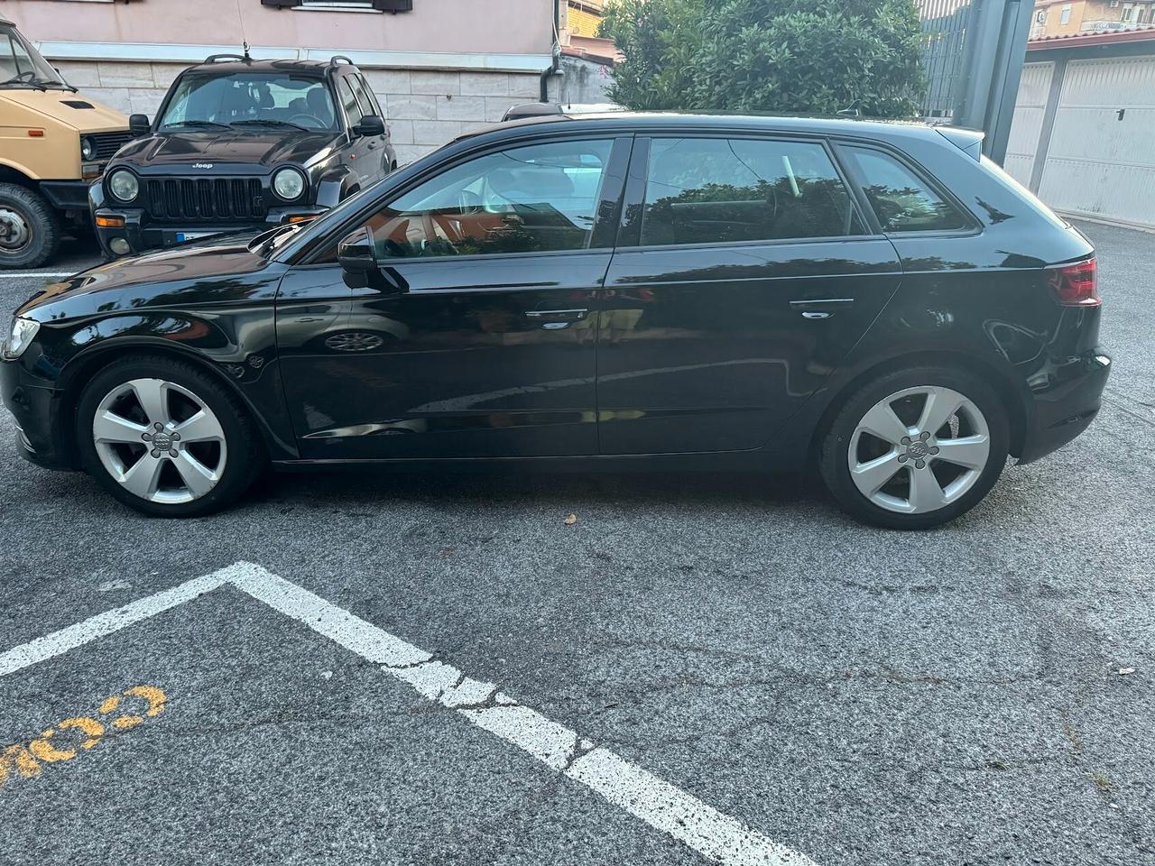 Audi A3 1.6 TDI S tronic Ambition