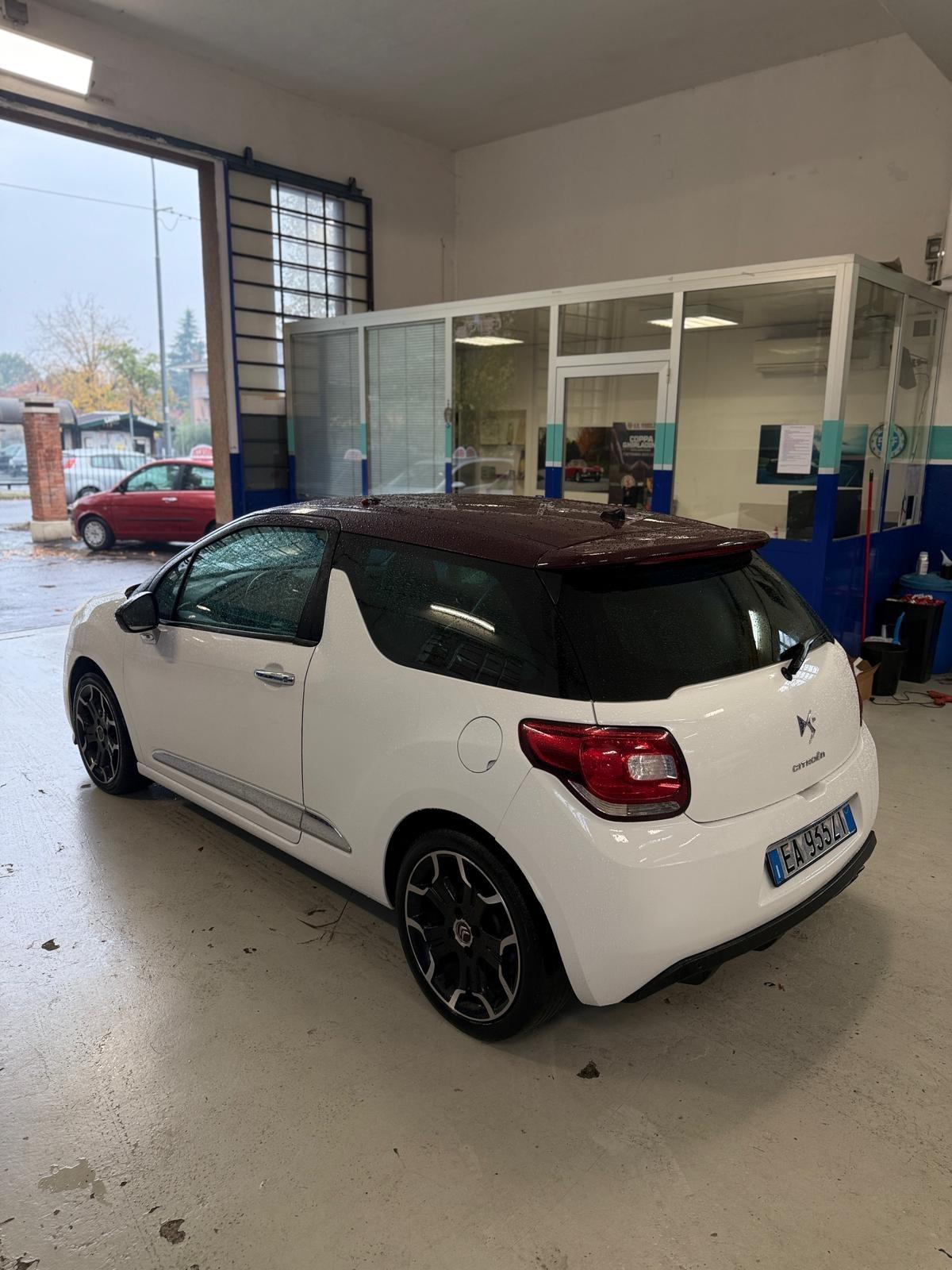 Ds DS3 3 1.6 THP 155 Just Black