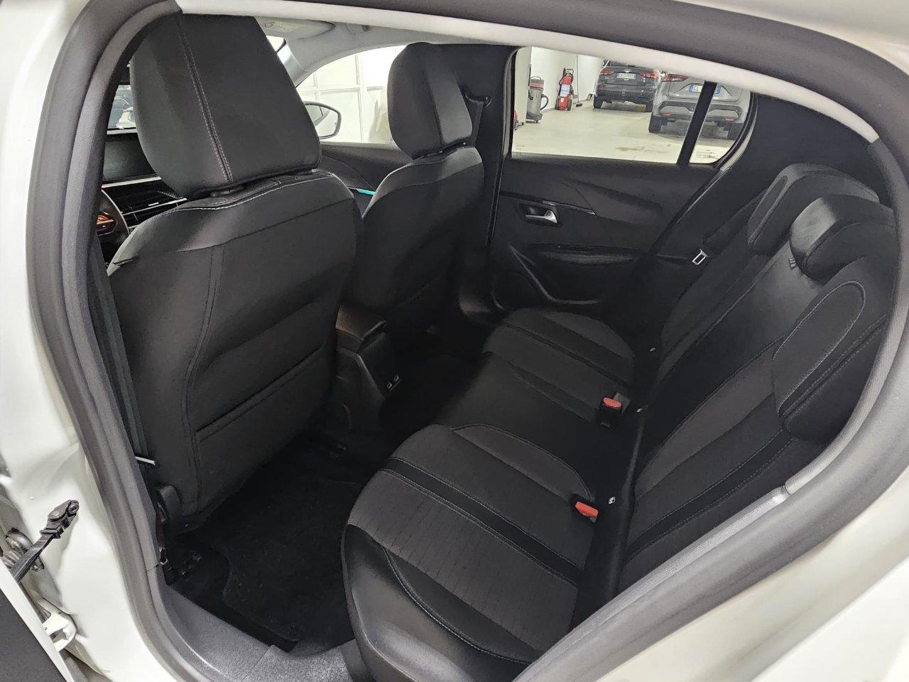 Peugeot 208 5 Porte 208 1.5 bluehdi GT s&s 100cv