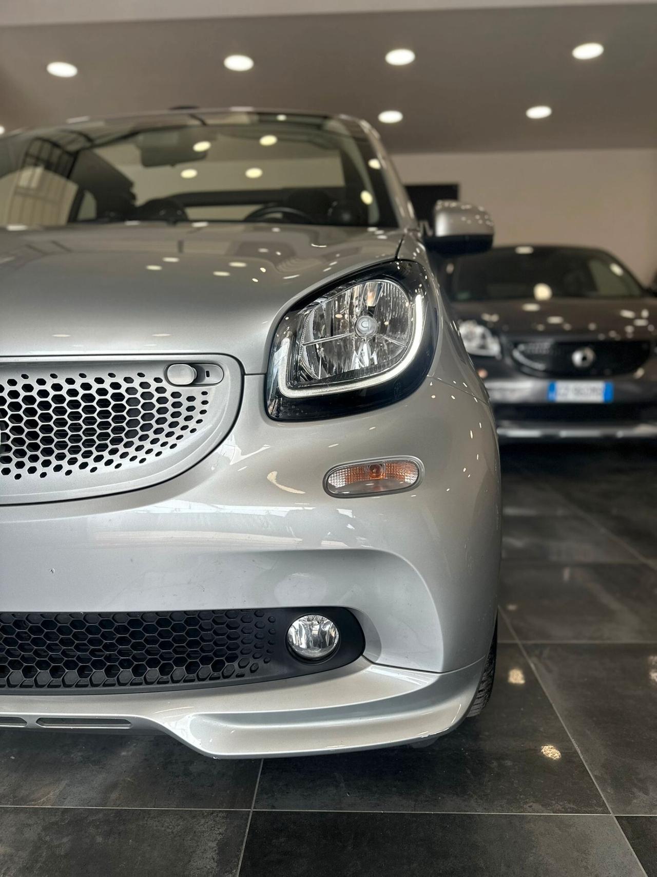 Smart ForTwo BRABUS 0.9 Turbo twinamic cabrio Xclusive