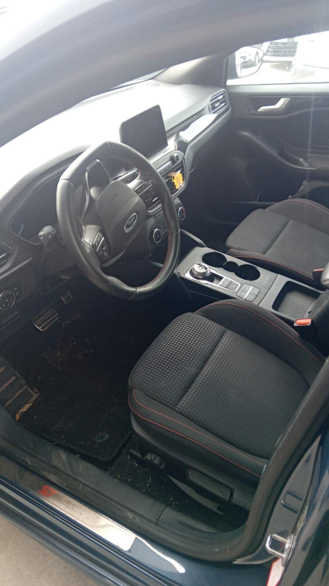 Ford Focus 2.0 EcoBlue 190 CV 5p. ST CAMBIO!