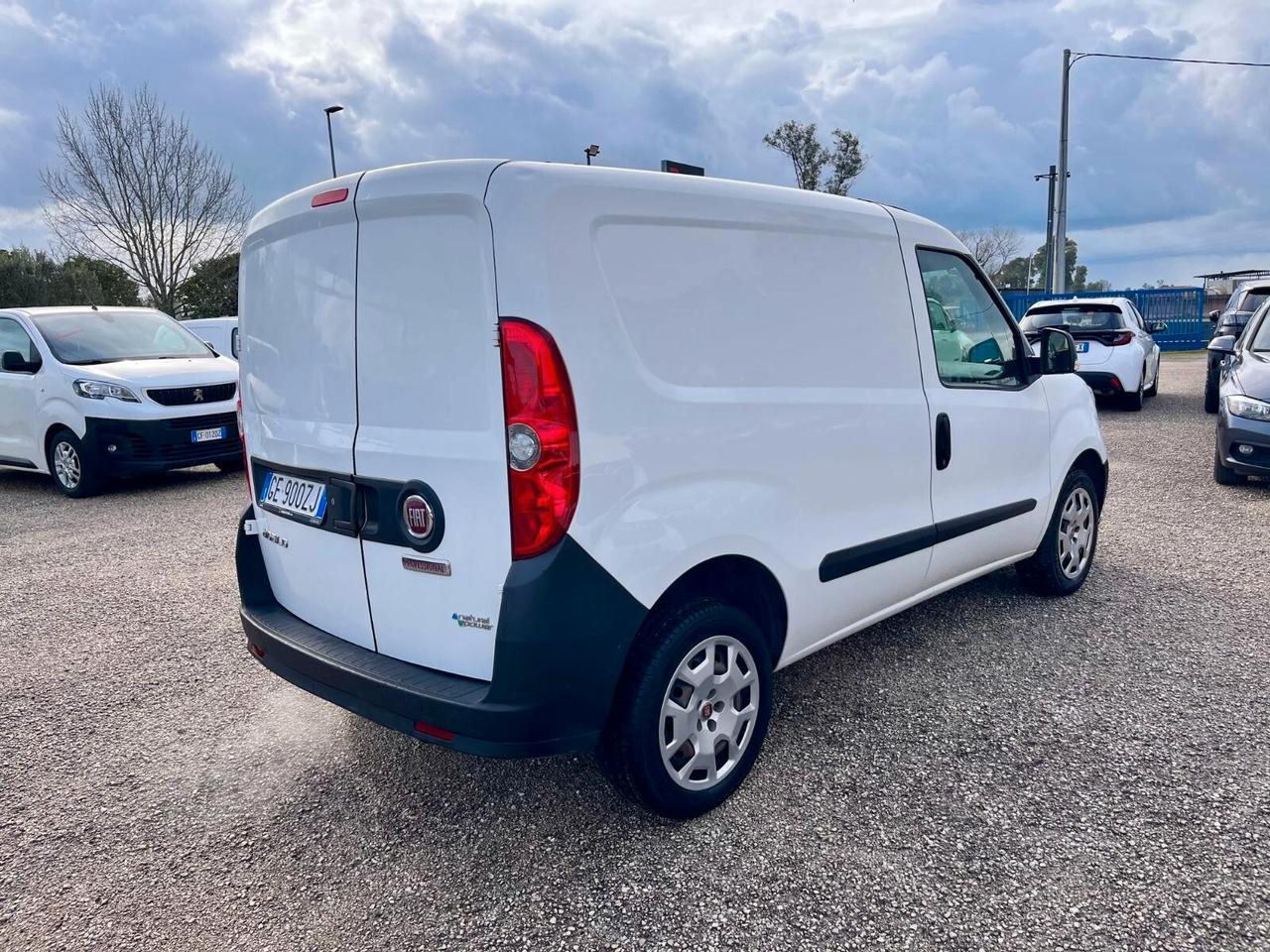 Fiat Doblo 1.4 T-JET Benzina Metano furgone Perfetto