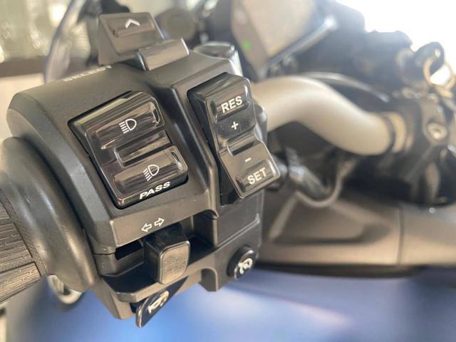 YAMAHA MXT 850 NIKEN ABS