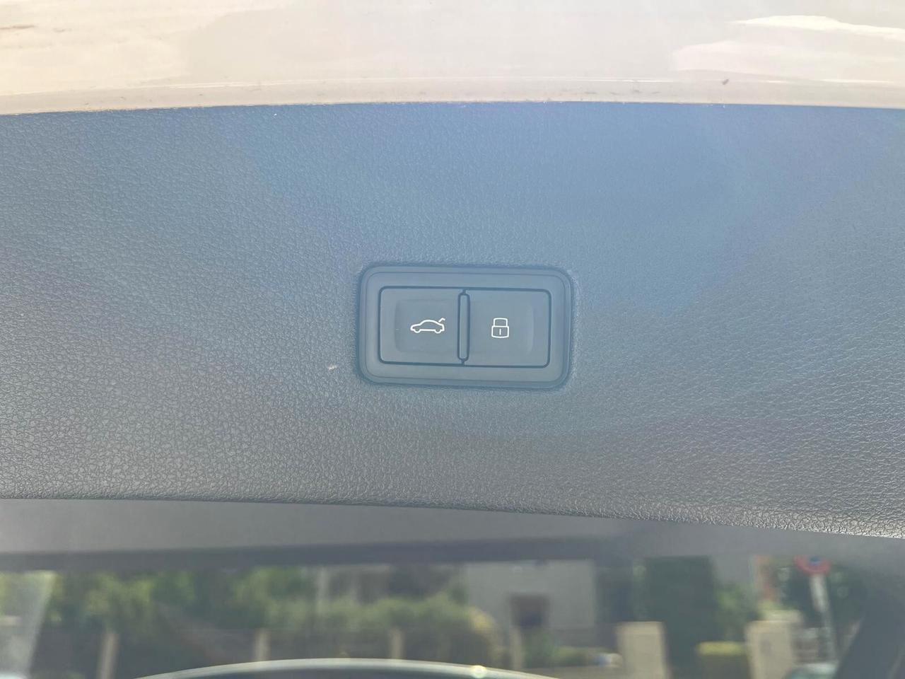 AUDI Q8 50 TDI 286cv QUATTRO TIPTRONIC SPORT