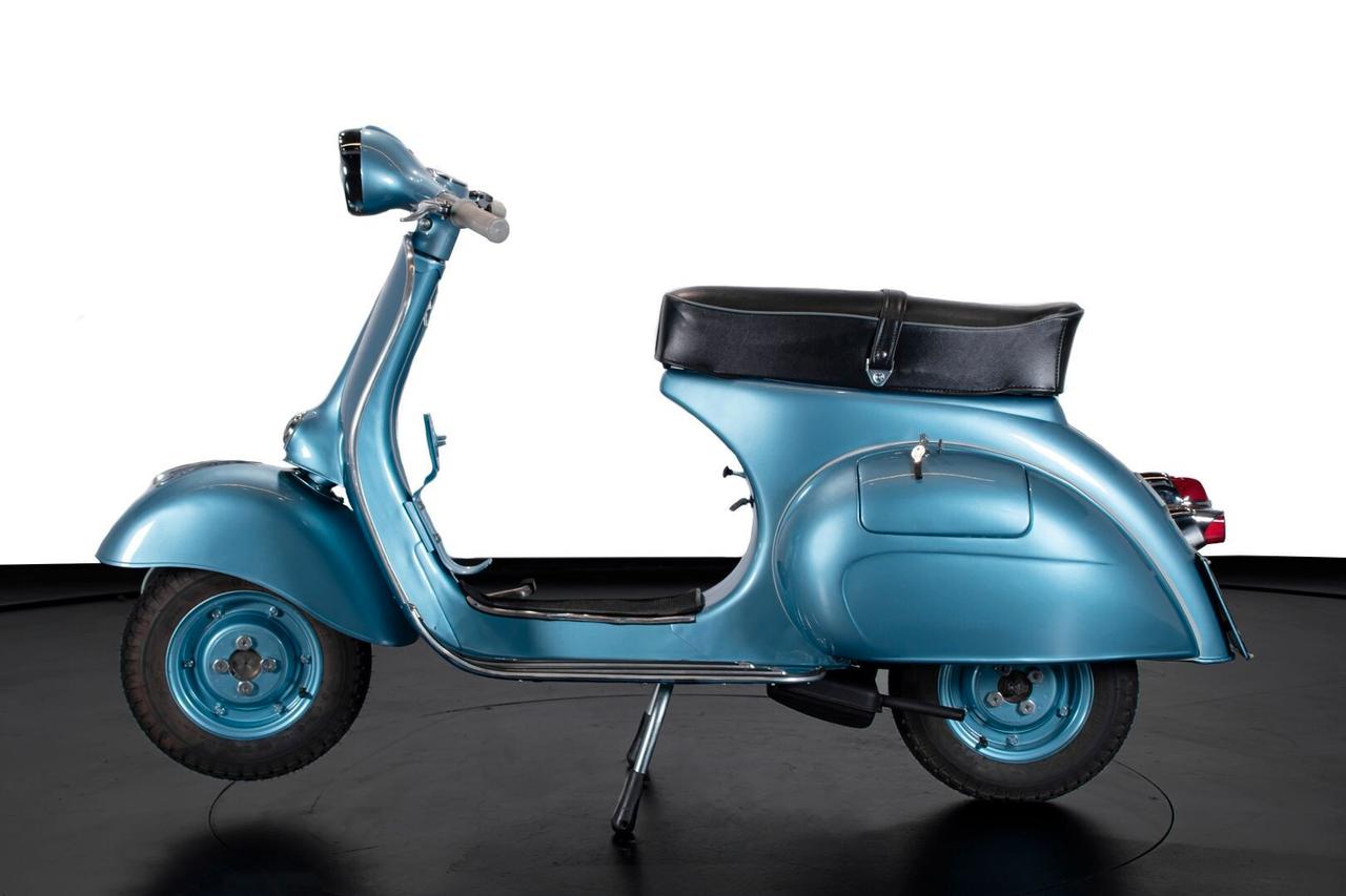 Piaggio Vespa 150 VBA1T