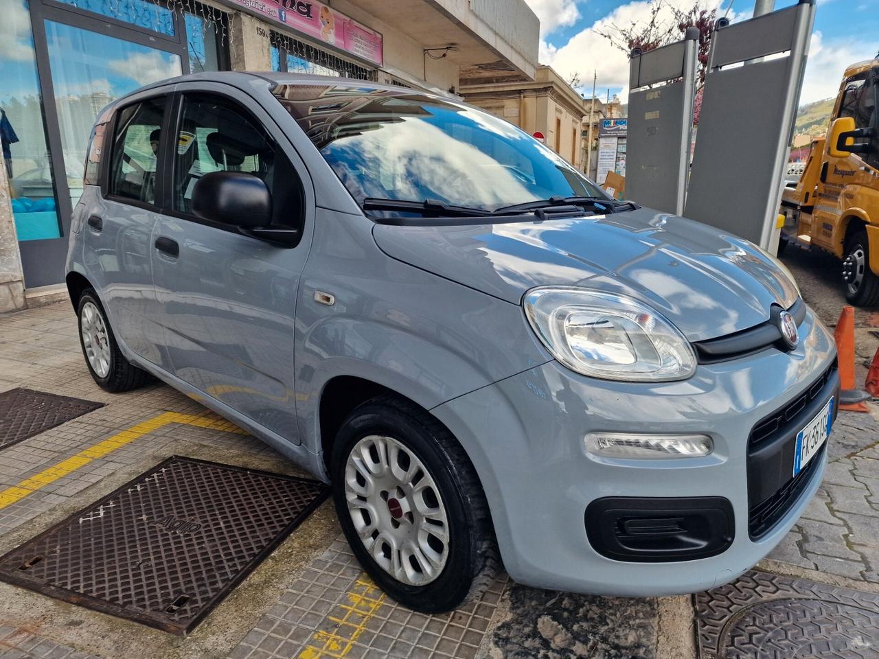 Fiat Panda 1.2 Easy 69CV