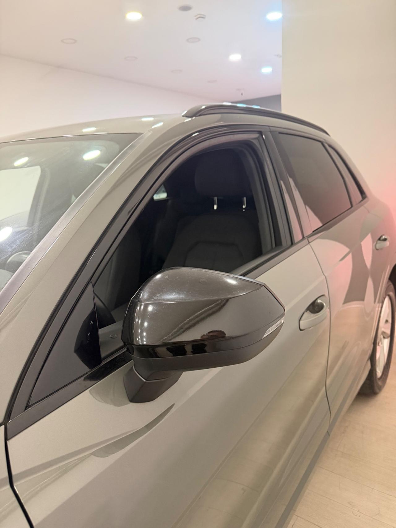 Audi Q3 35 TDI quattro Business Advanced