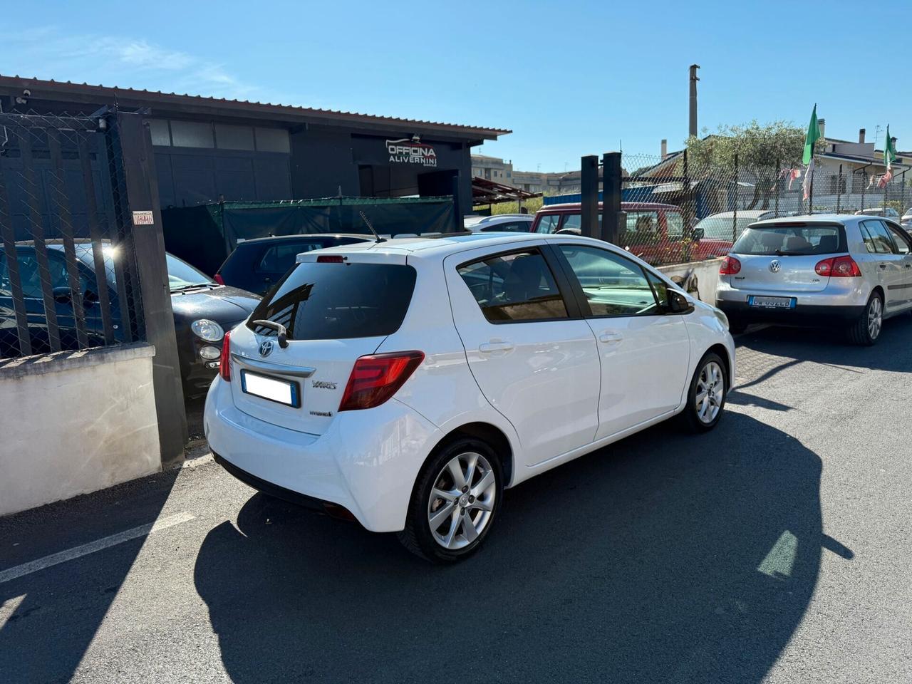 Toyota Yaris 1.5 Hybrid 5p - Full opt - Automatica - Tutto incluso