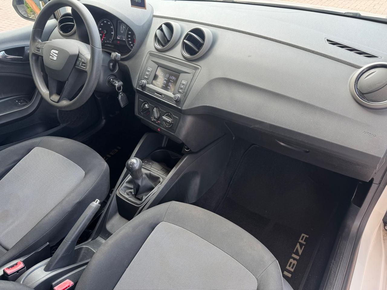 Seat Ibiza Connect Grey 1.0 #11874