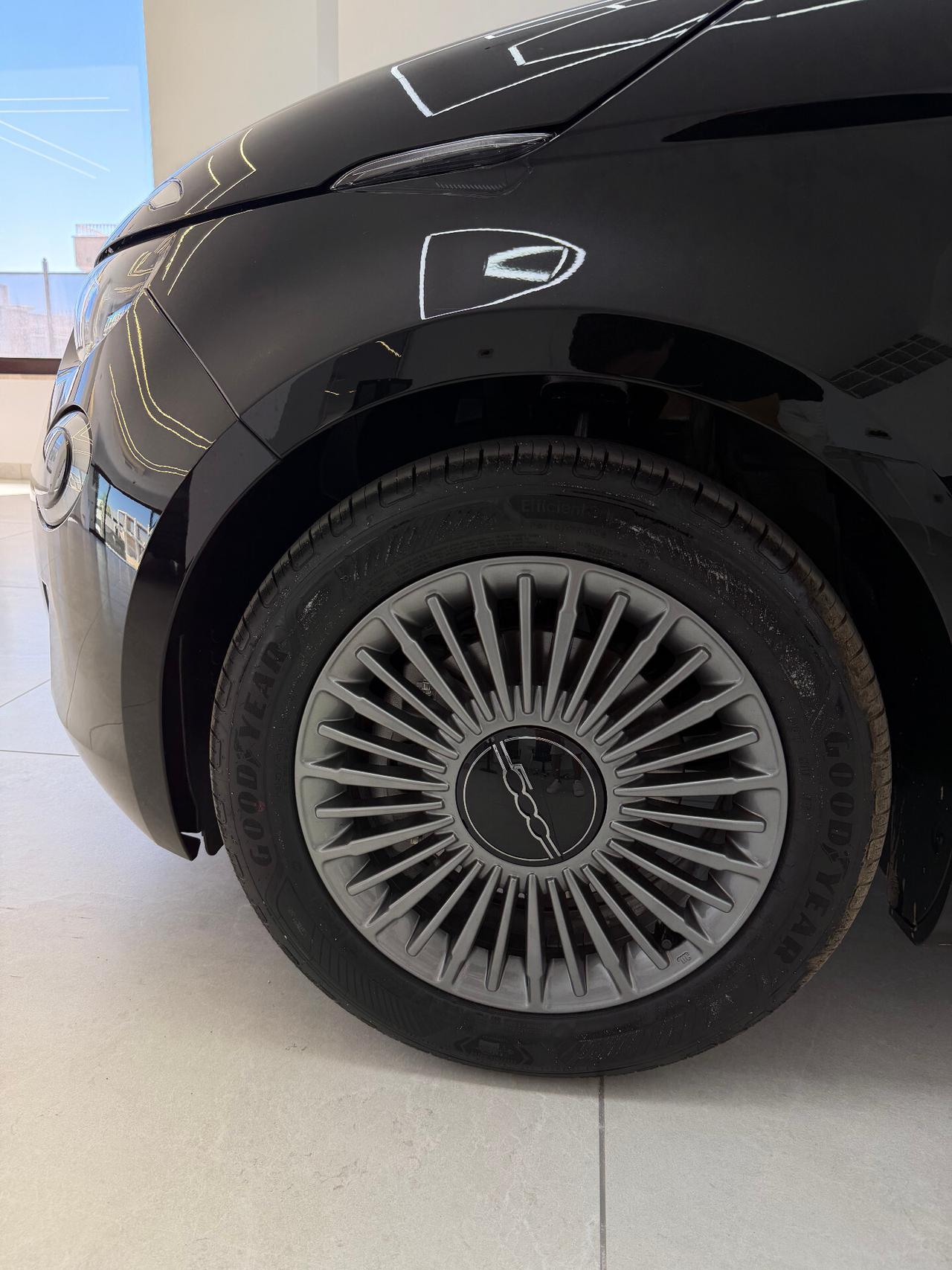 Fiat 500 Berlina Hybrid Torino