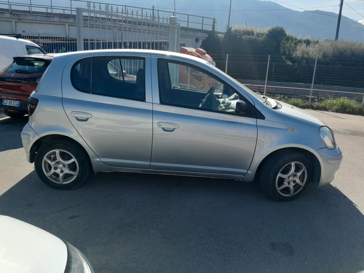 Toyota Yaris 1.4 tdi D-4D cat 5 porte Sol '03