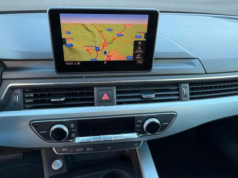 Audi A4 Avant 35 2.0 tdi Sport 150cv s-tronic