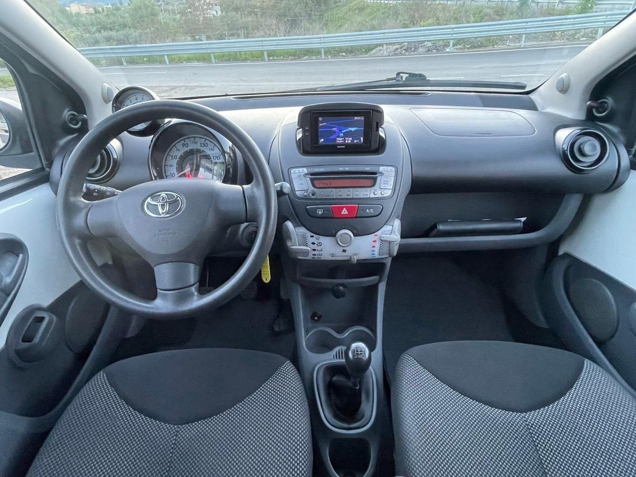 Toyota Aygo 1.0 5 porte