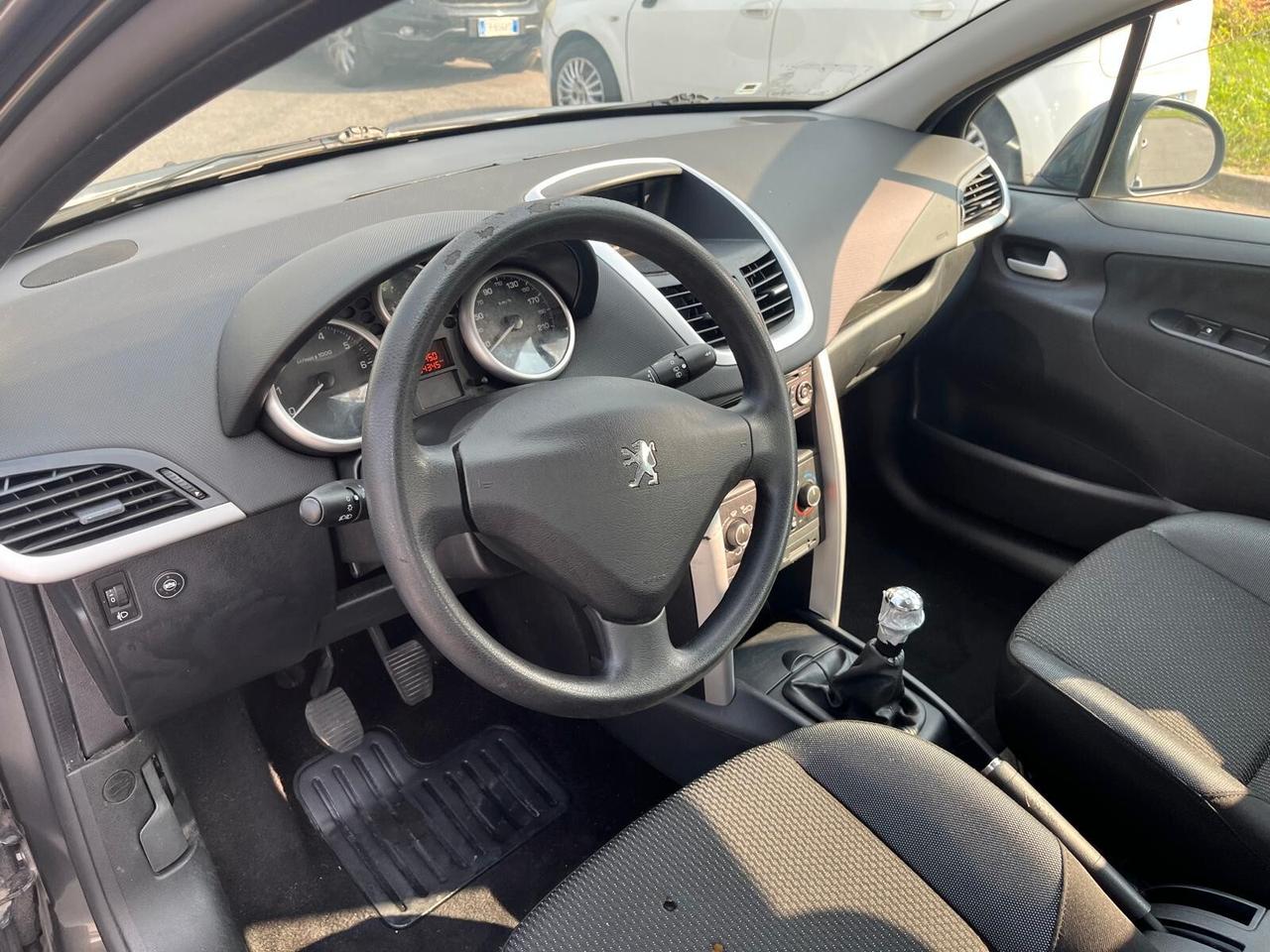 Peugeot 207 Plus 1.4 8V 75CV 3p. ECO GPL