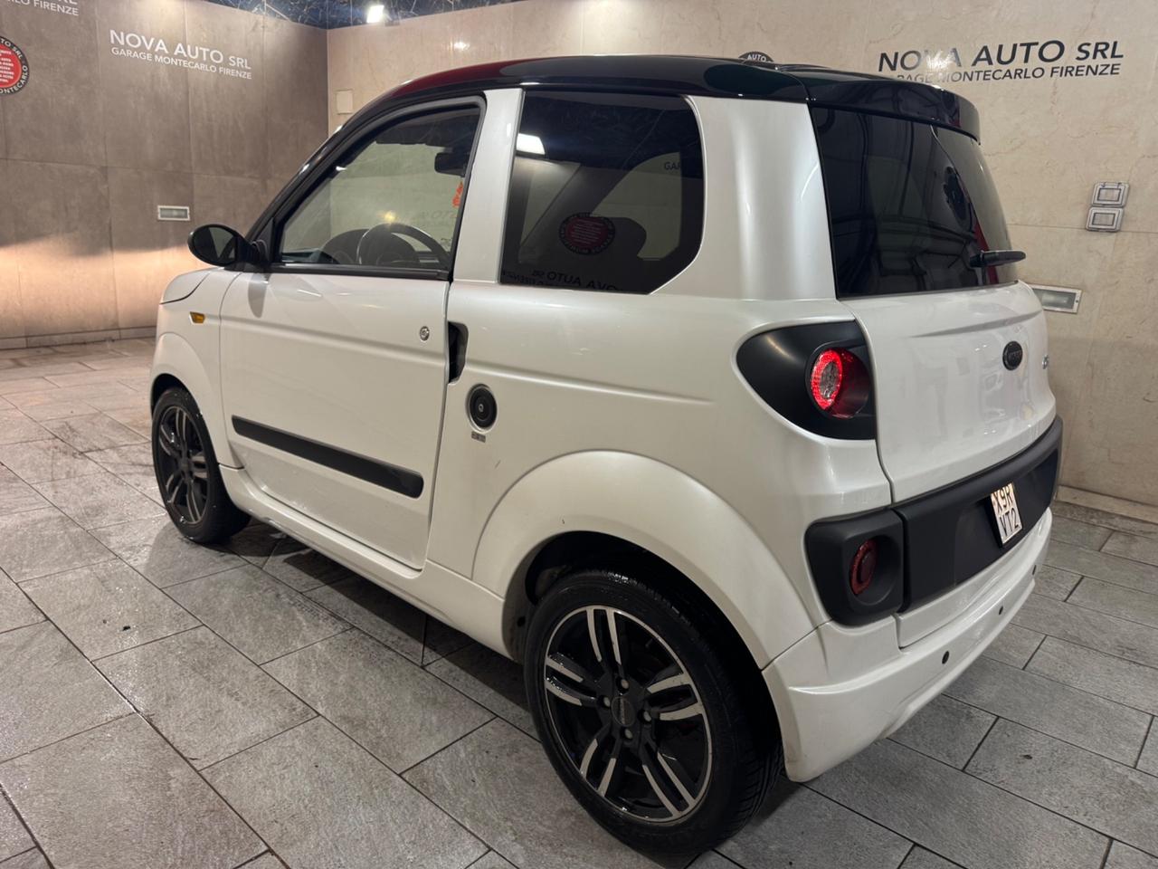 Microcar M.Go MGO 6 Must TAGLIANDI E KM CERTIFICATI