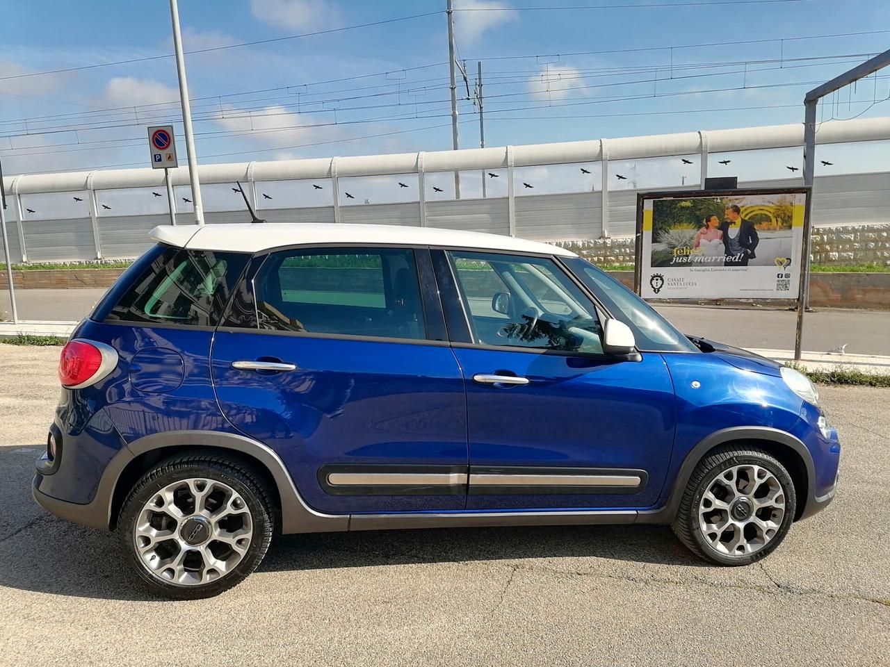 Fiat 500L 1.6 Multijet 105 CV TREKKING 2015
