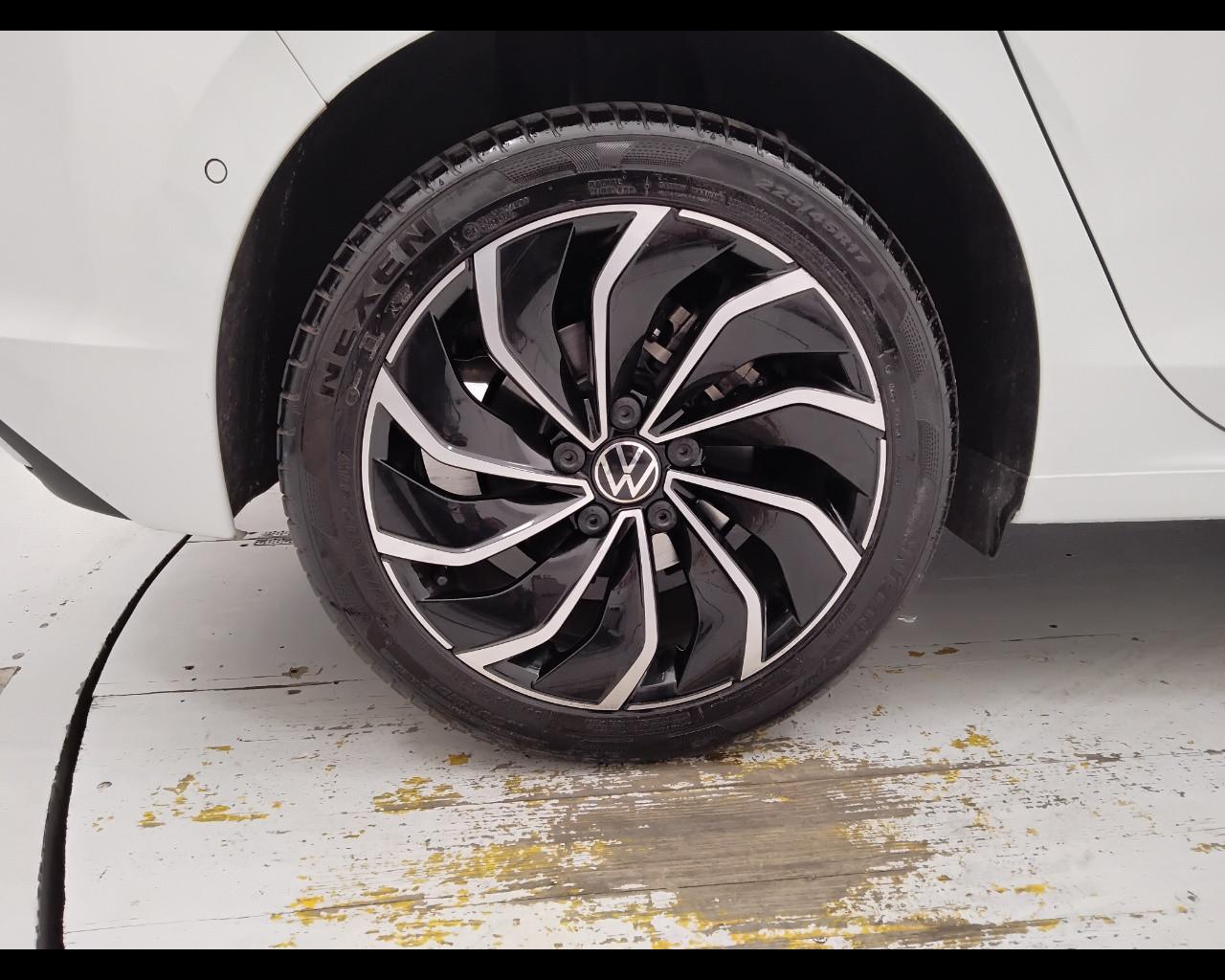 VOLKSWAGEN Golf VIII 2020 - Golf 1.5 tsi evo Style 130cv