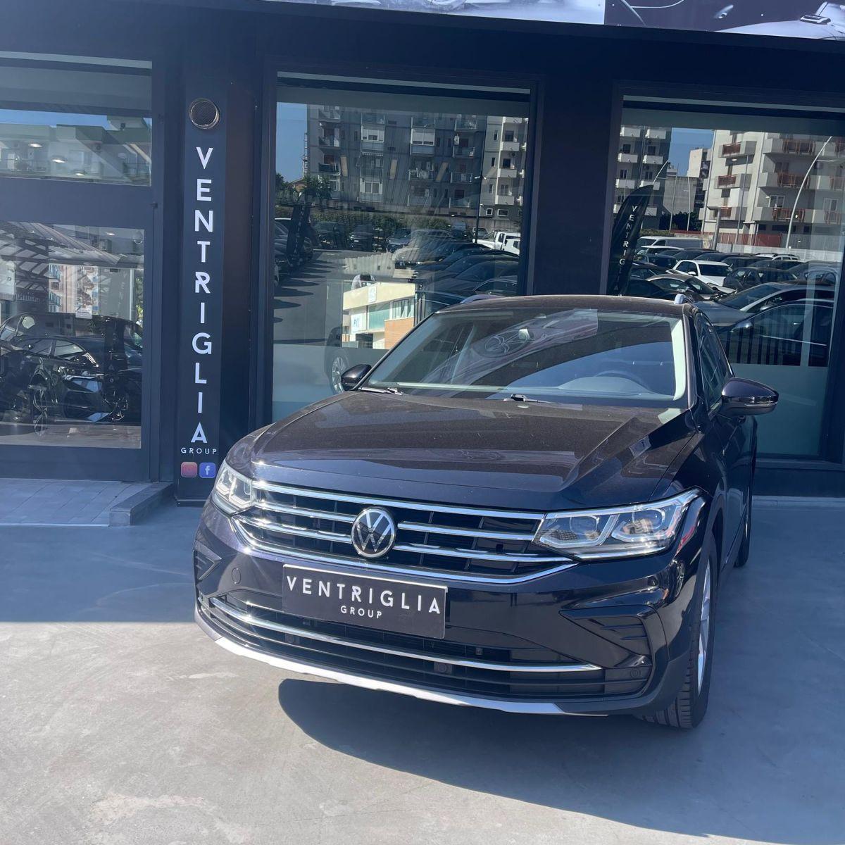 VOLKSWAGEN - Tiguan - 2.0 TDI DSG Advanced BMT