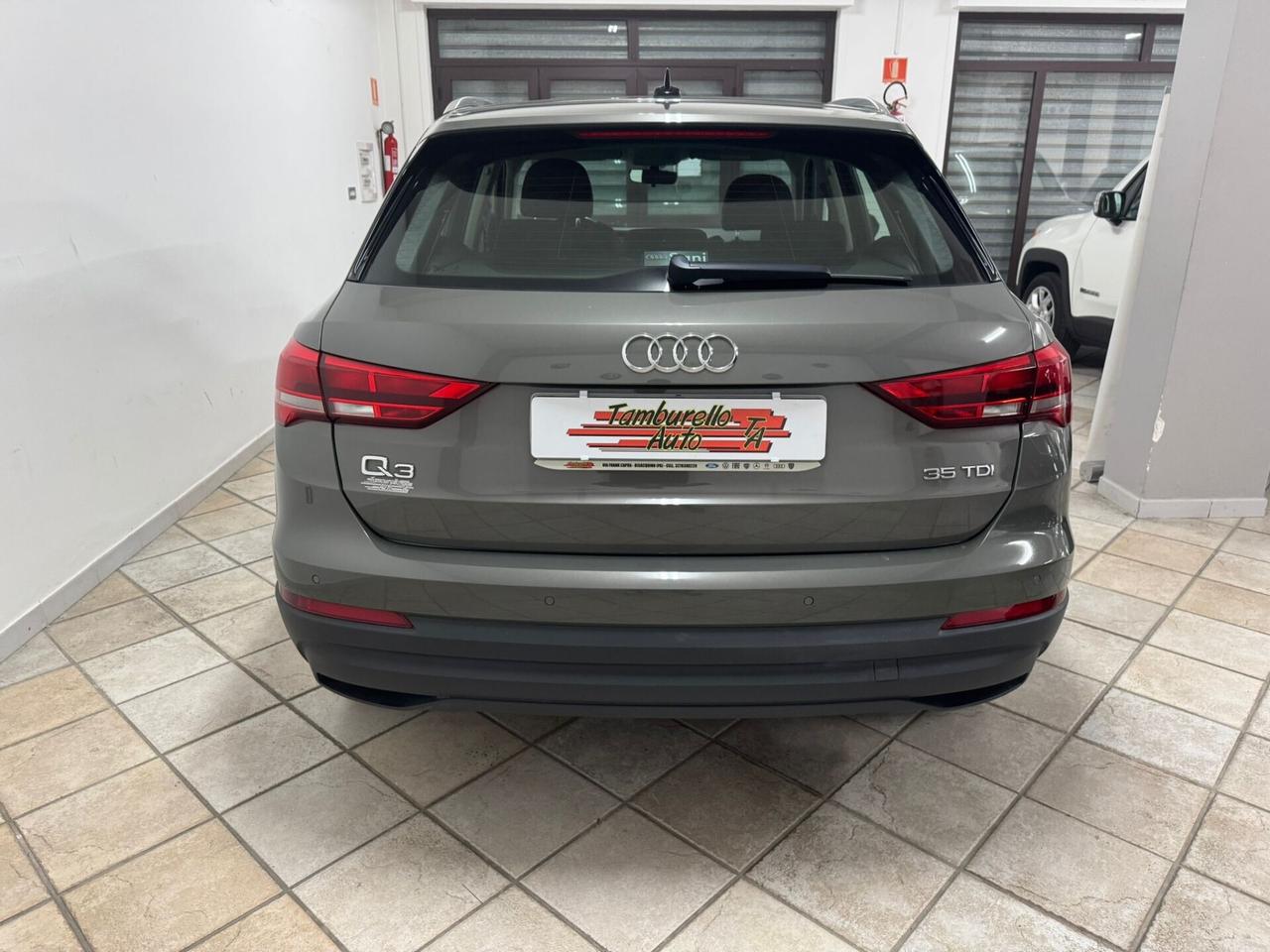 AUDI Q3 2.0 TDI (150) Stronic Business Advance 2019
