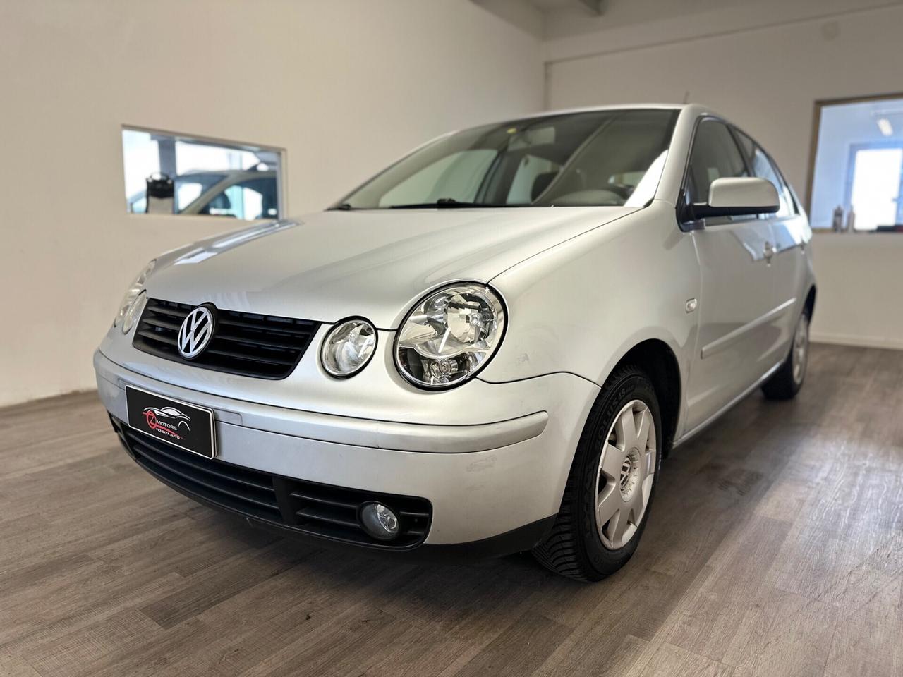 Volkswagen Polo 1.4 16V 5p. Comfortline AUTOMATICA NEOPATENTATI