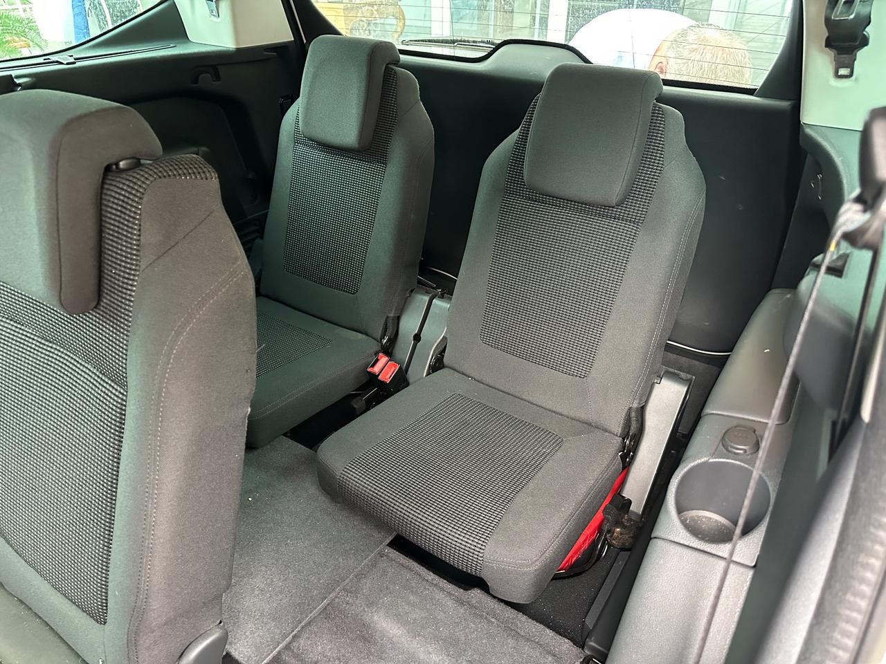 Peugeot 5008 1.6 e-HDi 115CV Stop&Start ETG6 Allure