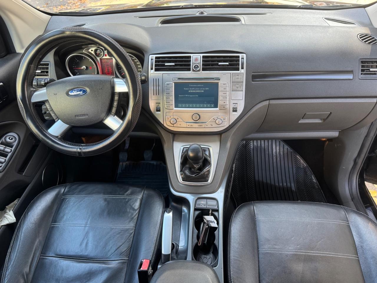 Ford Kuga 2.0 TDCi 4WD Tetto panorama garanzia 12 m