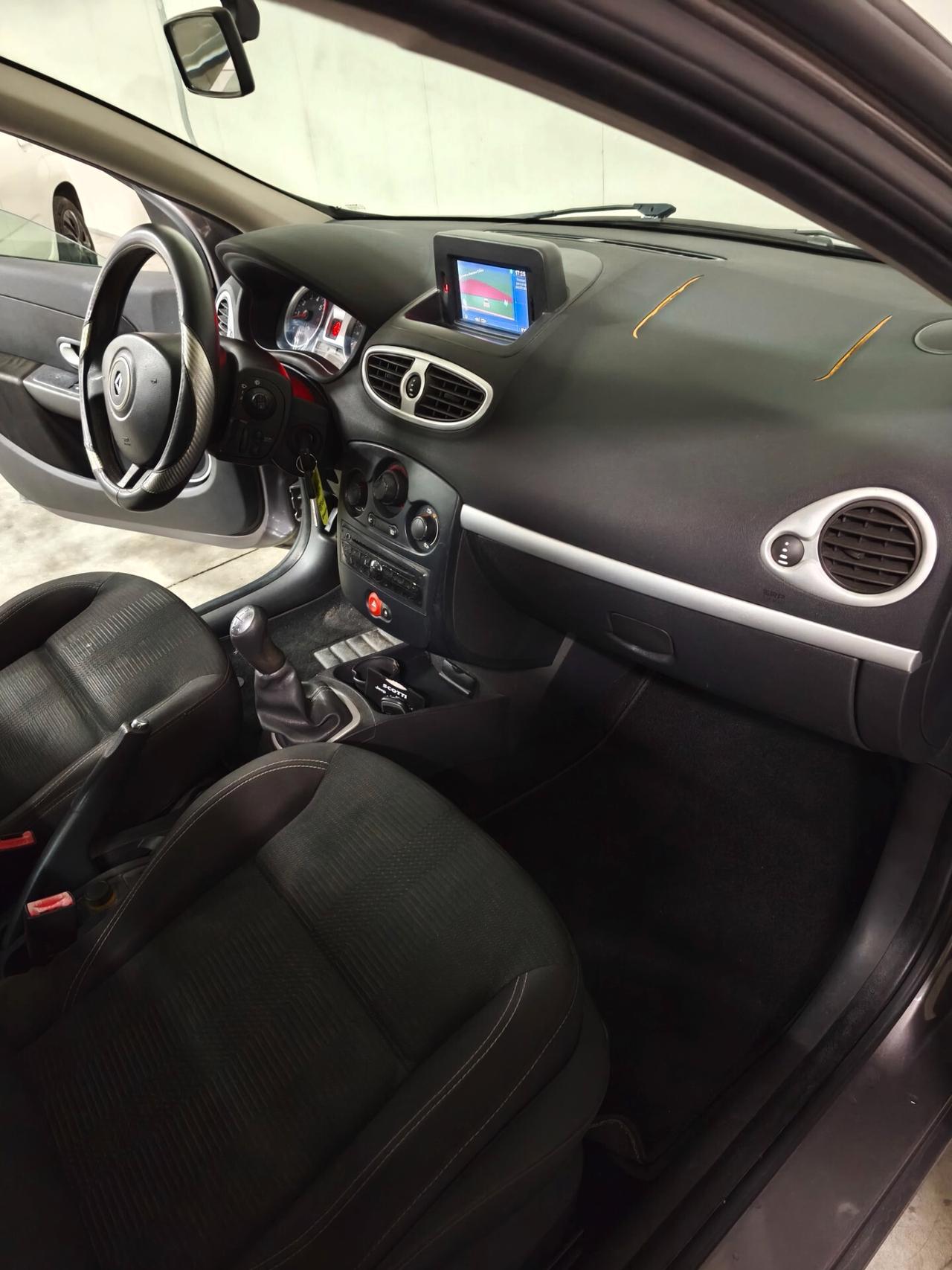 Renault Clio 1.2 16V 5 porte GPL Dynamique