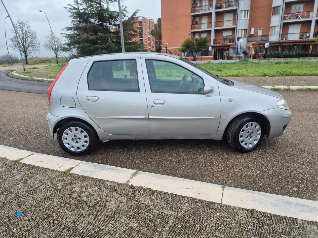Fiat Punto 1.3 Multijet 69cv anno 04