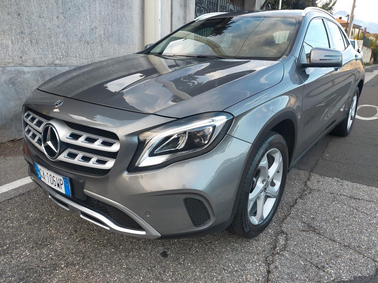 Mercedes-benz CLA 220 CLA 220 d 4Matic Automatic Business Extra