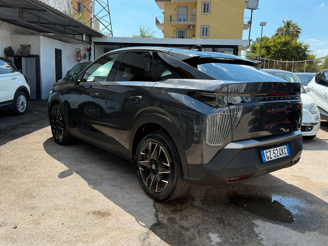 Peugeot 3008 2025 Hybrid 145 e-DCS6 GT 26000KM