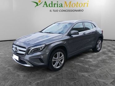 Mercedes-Benz GLA GLA 200 Premium auto