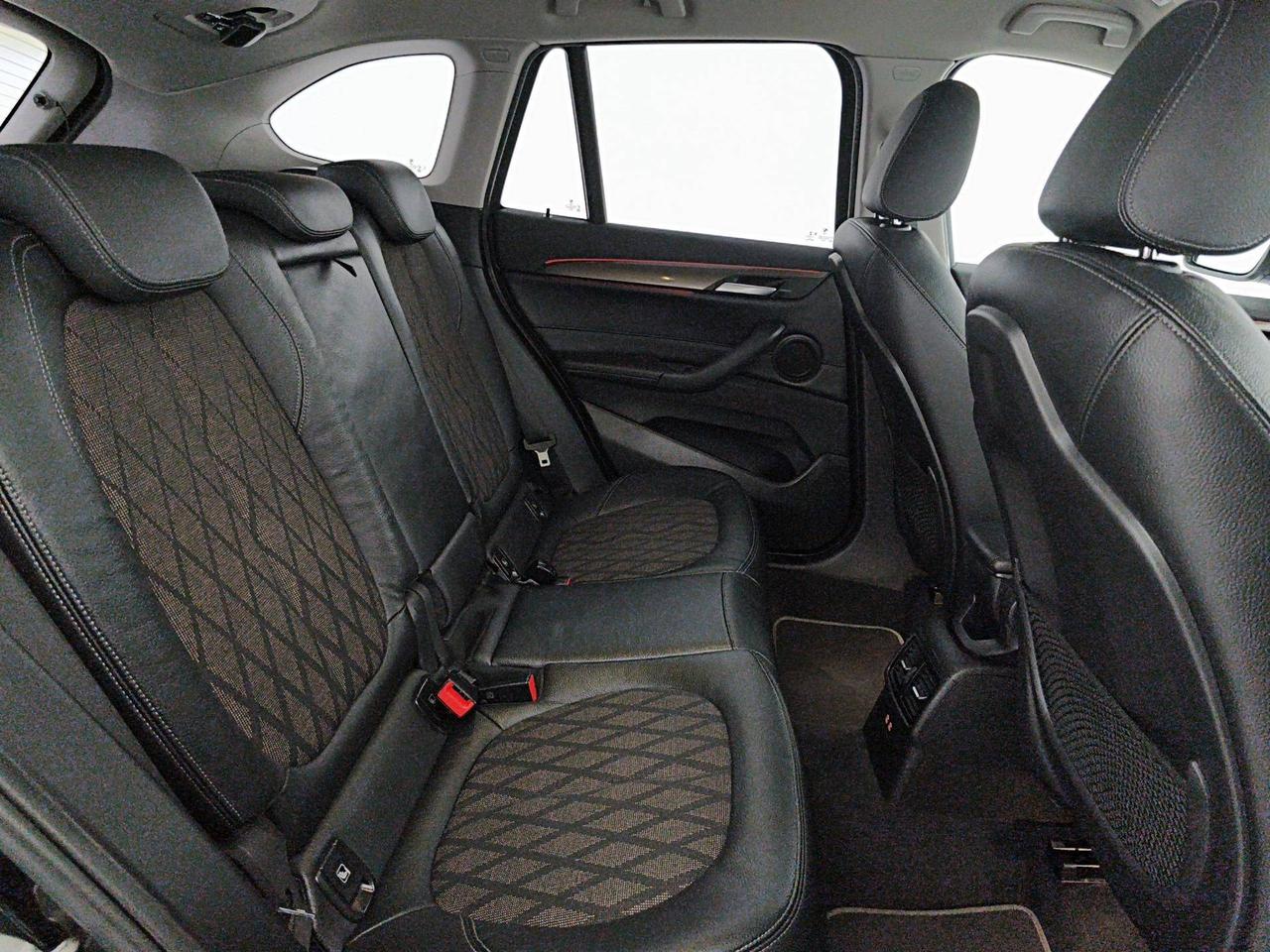 BMW X1 sDrive18d xLine