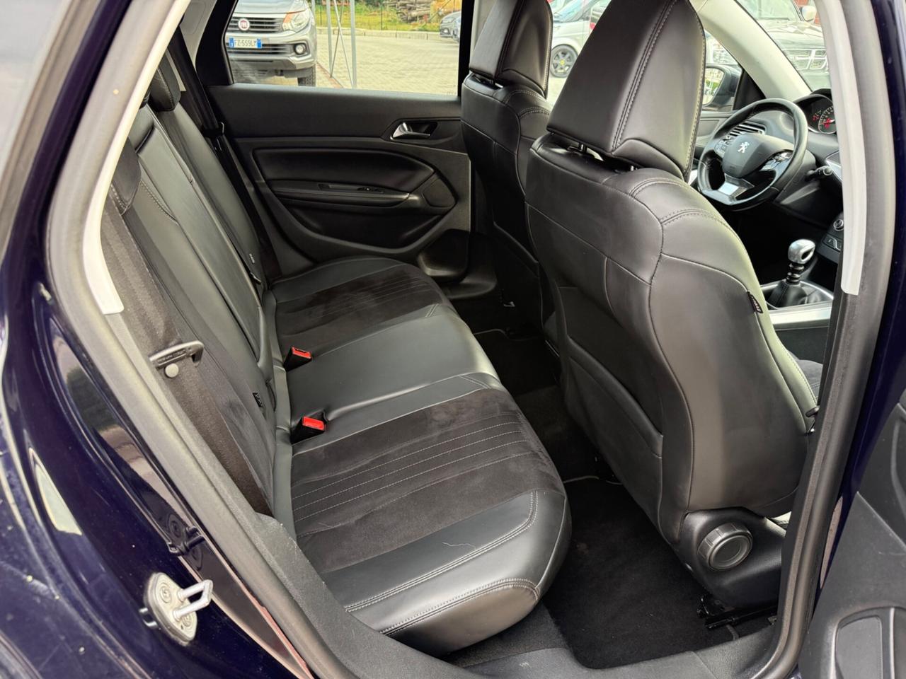 Peugeot 308 1.6 e-HDi 115 CV Stop&Start SW Allure