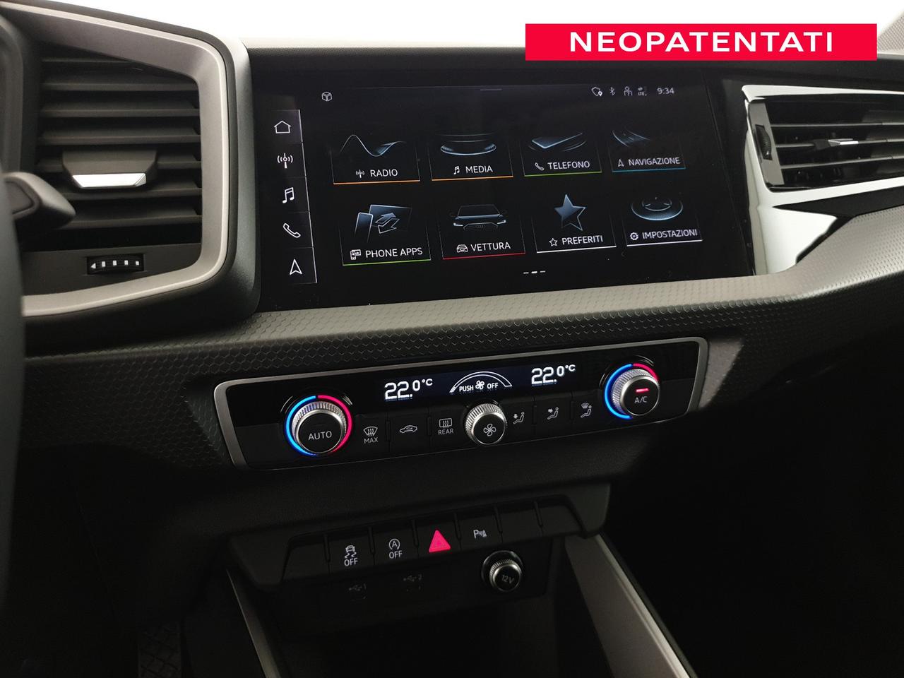 Allstreet 30TFSI 116CV S tronic Identity Contrast