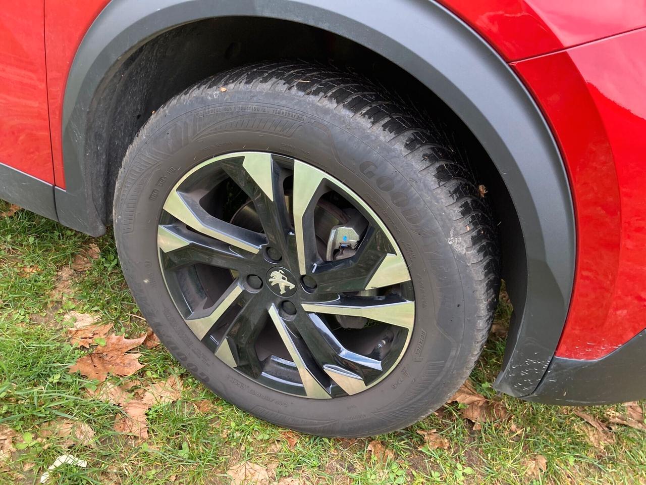 Peugeot 2008 PureTech 130 S&S EAT8 Allure Pack