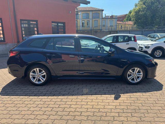 TOYOTA Corolla Touring Sports 1.8 Hybrid Business