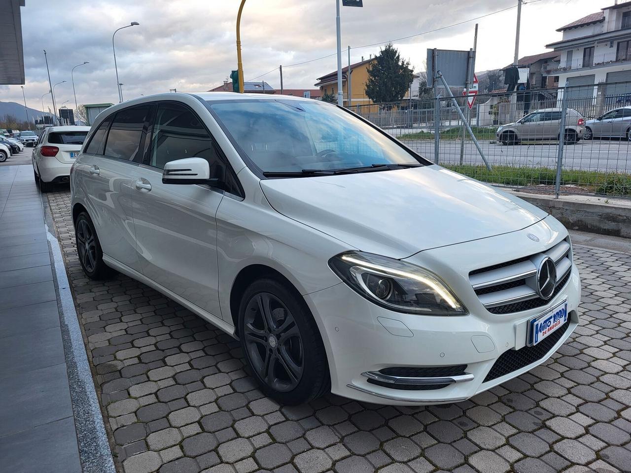 Mercedes-benz B 180 B 180 CDI ** PREMIUM ** FULL OPTIONALS - CAMBIO MANUALE