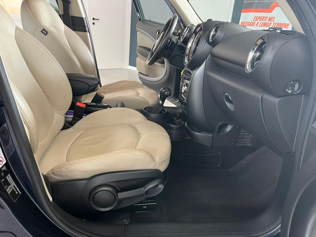 Mini Cooper 2.0 Cooper SD ALL4 automatica