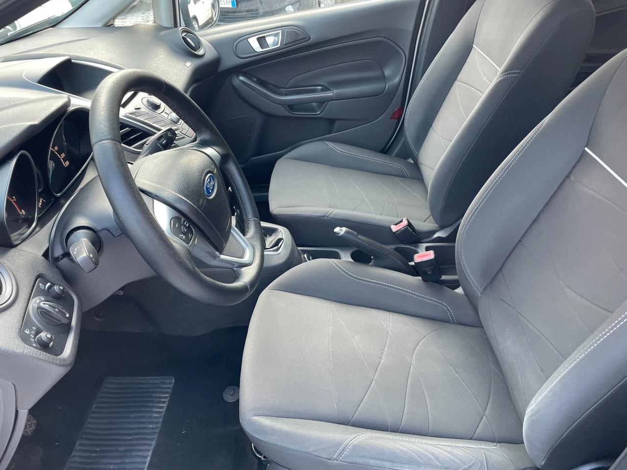 Ford Fiesta 1.2 60CV 5 porte Titanium IDONEA NEOPATENTATI