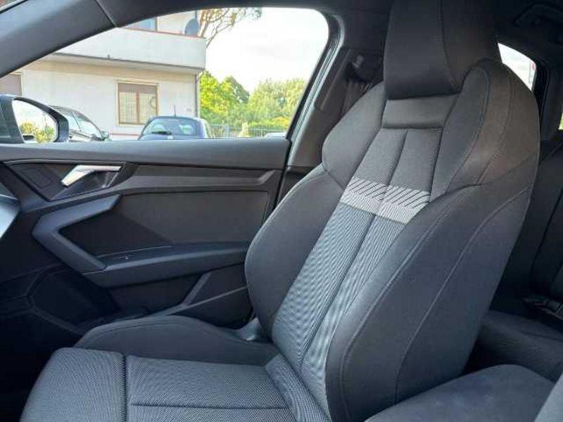 Audi A3 Sedan 30 1.0 tfsi S line edition