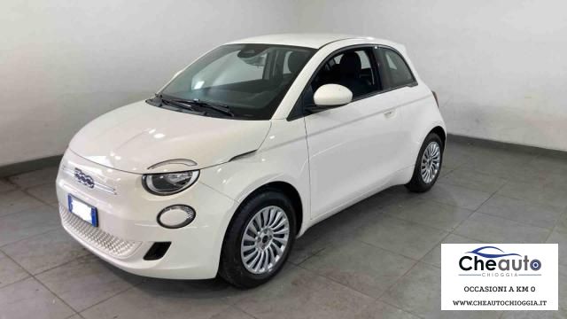 FIAT - 500 E - 500 Action Berlina