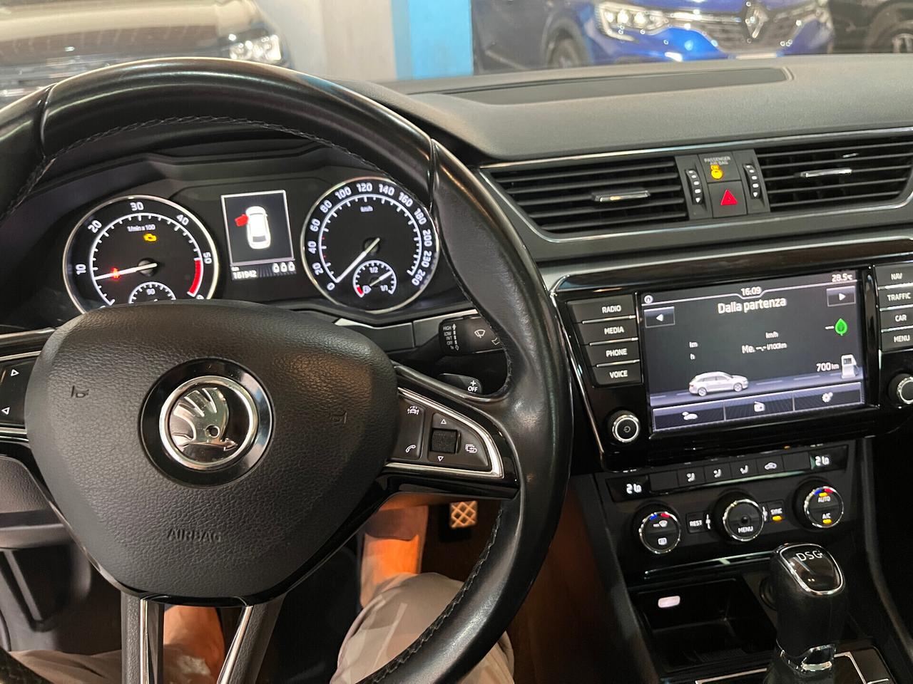 Skoda Superb 2.0 TDI DSG Wagon Ambition