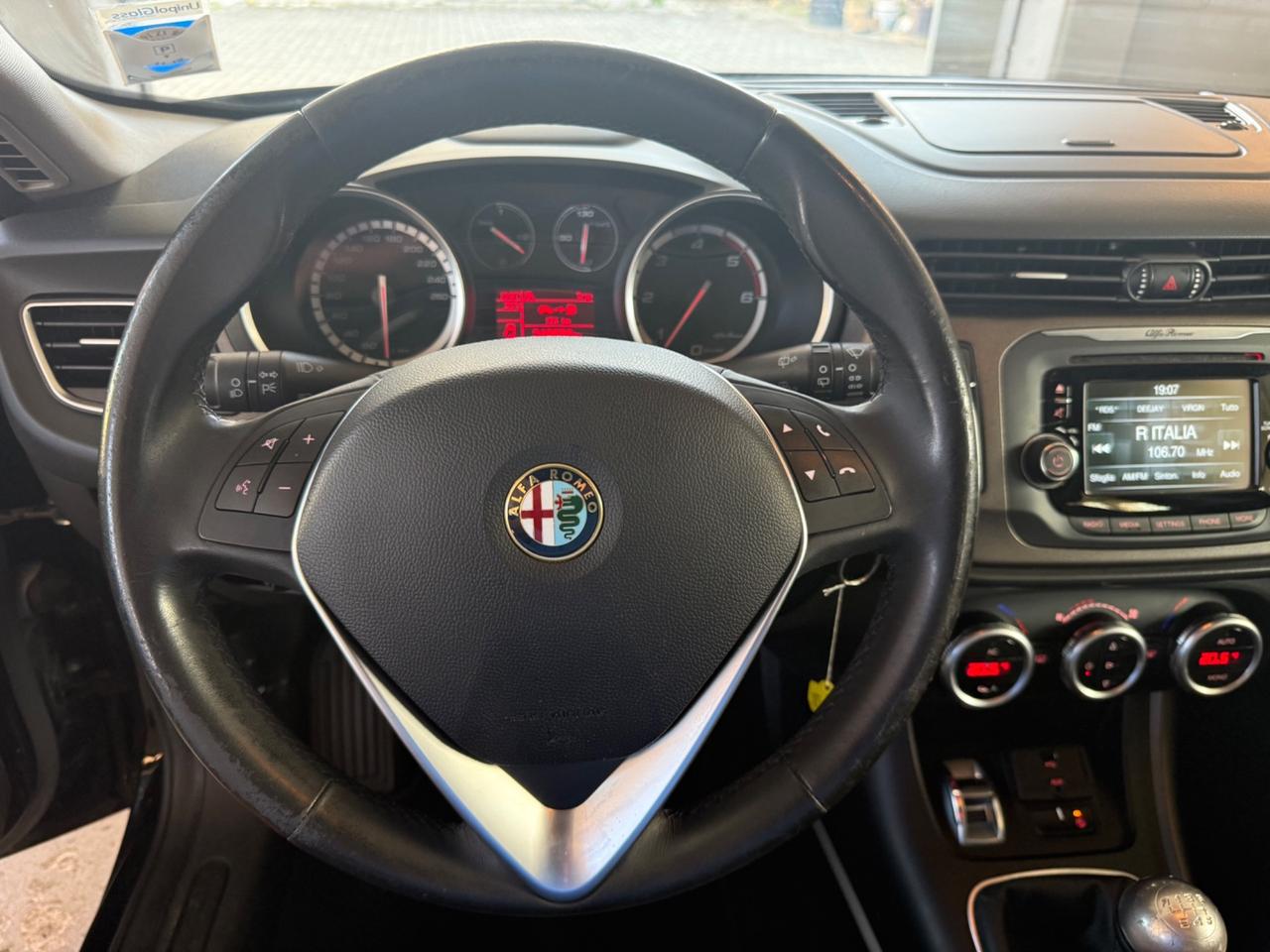 Alfa Romeo Giulietta 2.0 JTDm-2 150 CV Distinctive