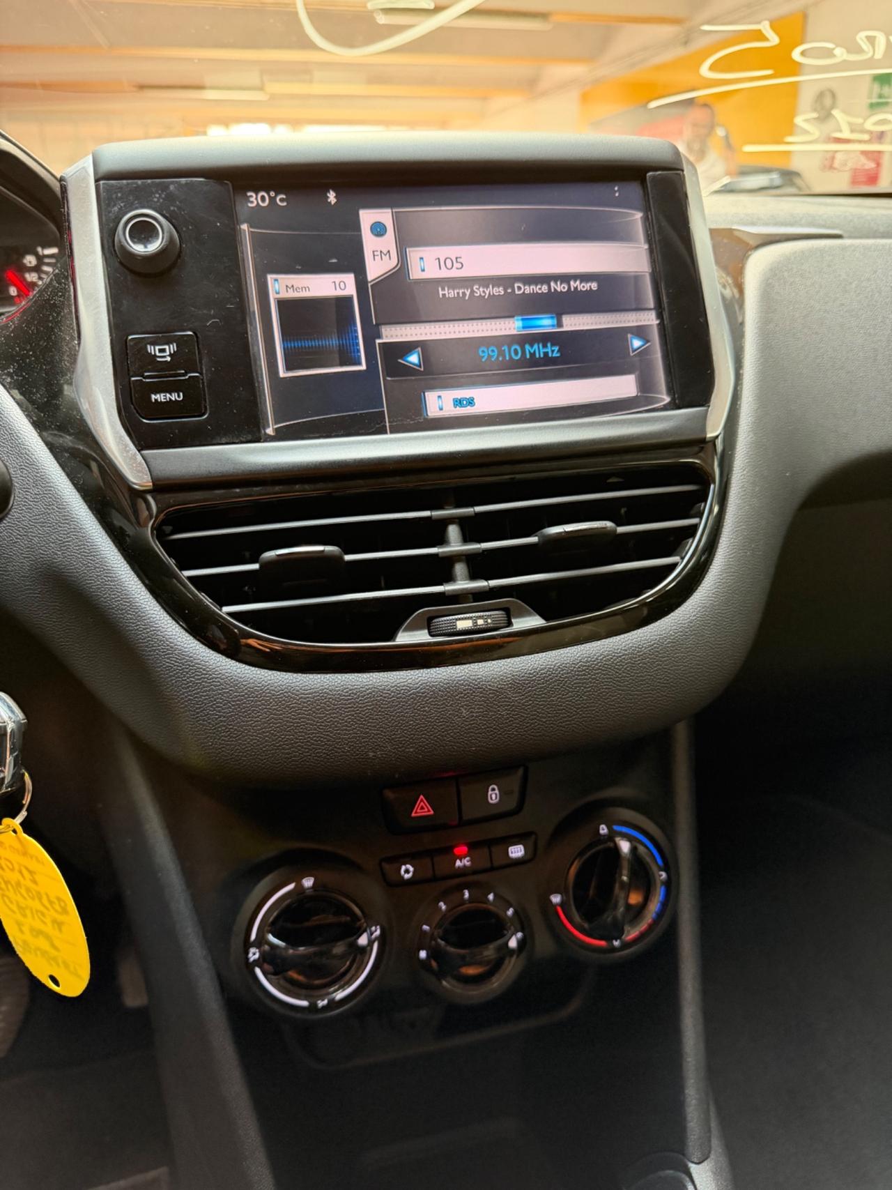 Peugeot 208 1.2 Neopatentati Euro 5