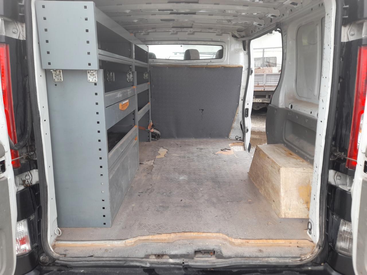 VIVARO GANCIO TRAINO